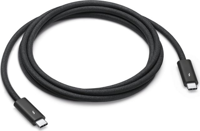 Thunderbolt 4 Pro Cable (1.8 m) - ONLINE ONLY